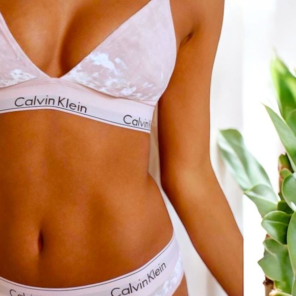 New Calvin Klein Modern Pink Velvet Triangle Bra - Picture 8 of 16